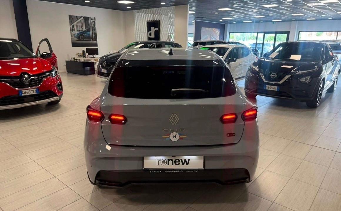 New Renault Clio TCe 115 CV 5 porte Techno