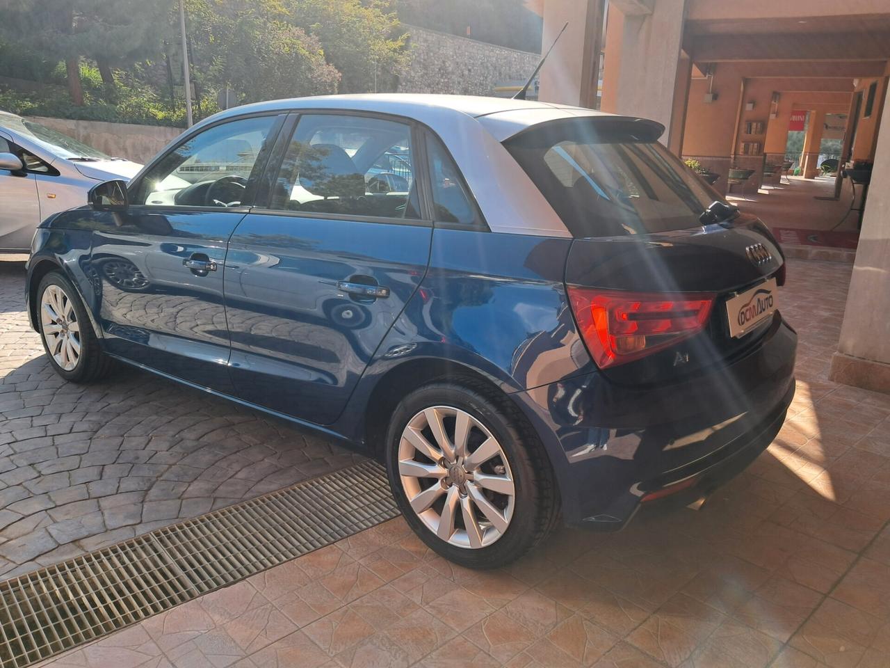 Audi A1 SPB 1.0 TFSI ultra Metal plus