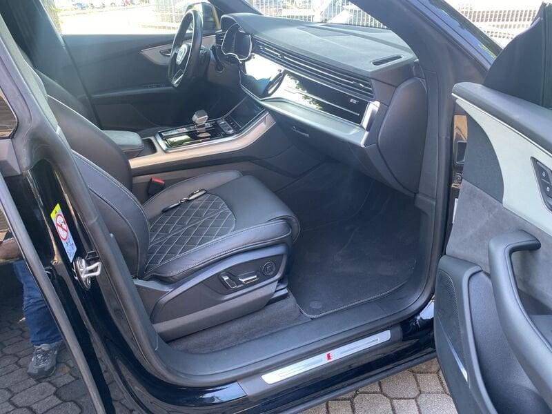 Audi Q8 SQ8 TDI quattro tiptronic