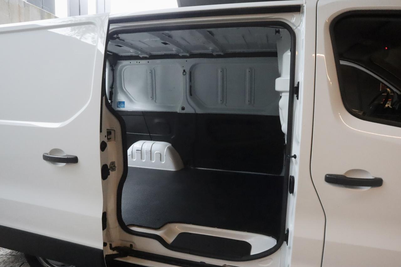 Renault Trafic 2.0 dCi 120CV GANCIO L1H1 Passo Corto