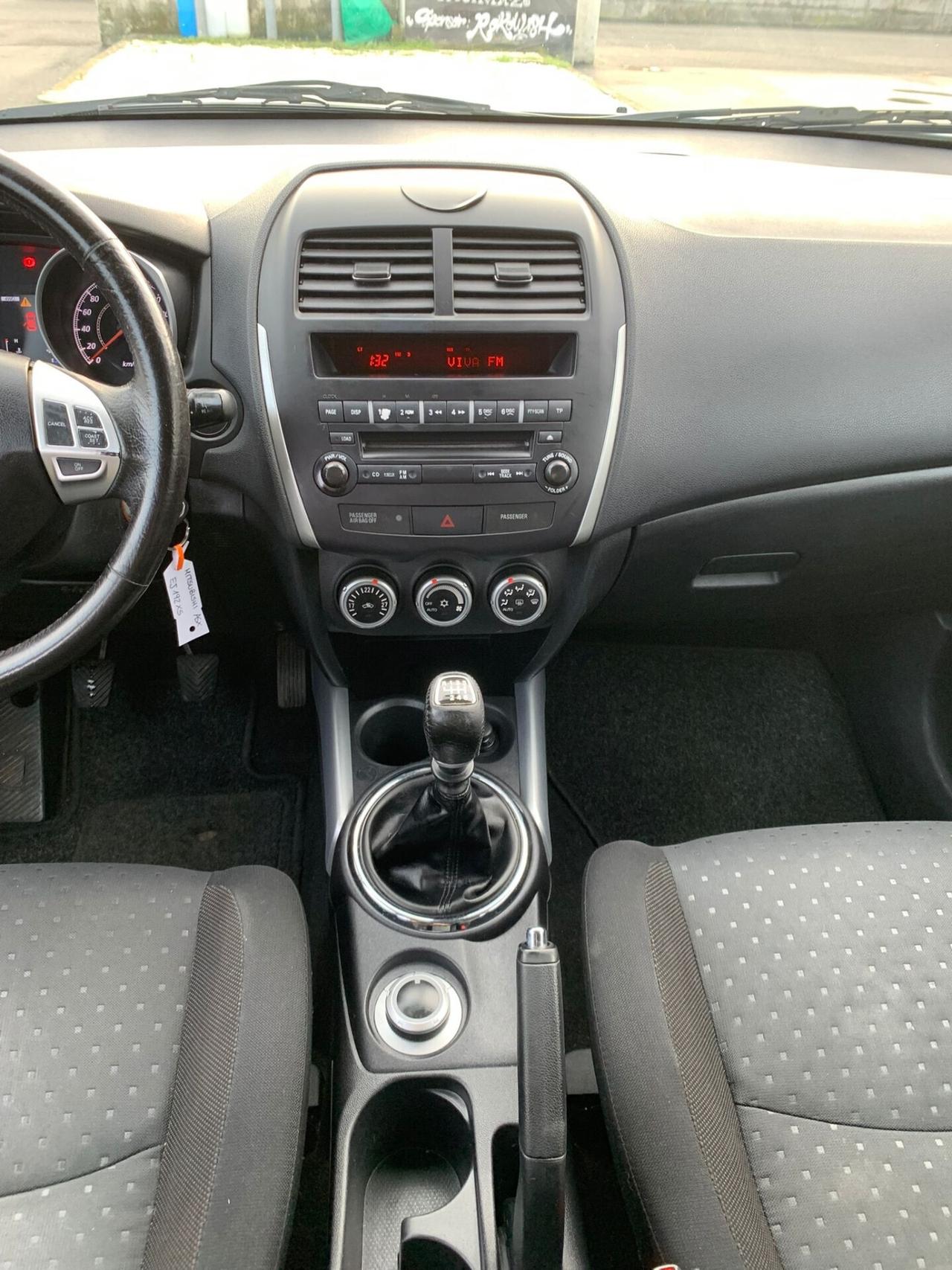 Mitsubishi Outlander 2.2 DI-D TC-SST Intense DPF