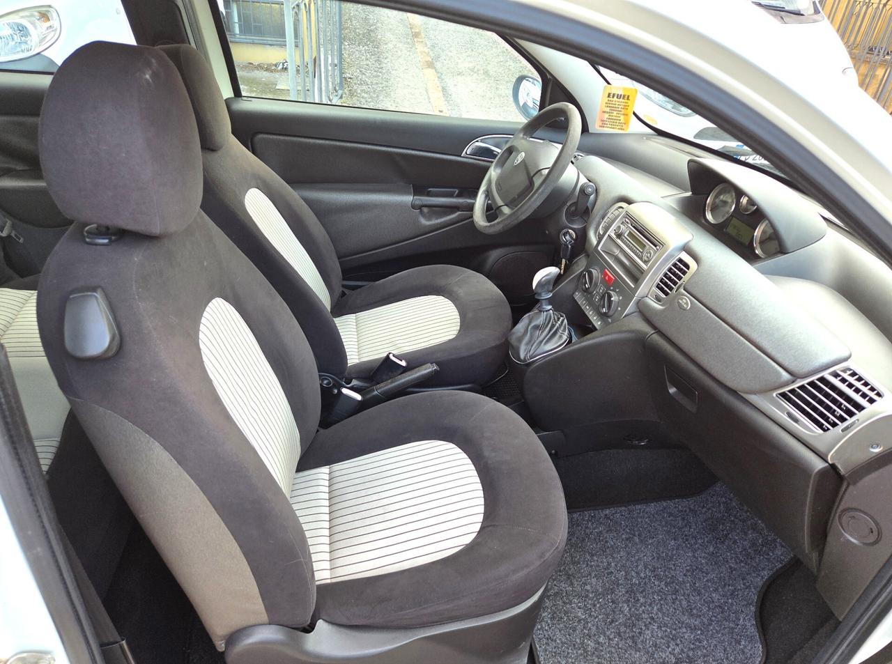 Lancia Ypsilon 1.2 BEN TENUTA km 123000 GARANZIA