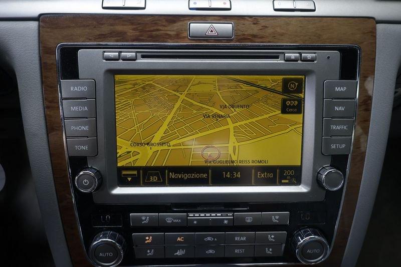 Volkswagen Phaeton Volkswagen Phaeton 3.0/240 V6 TDI DPF 4mot. tip. 5 posti Unicoproprietario