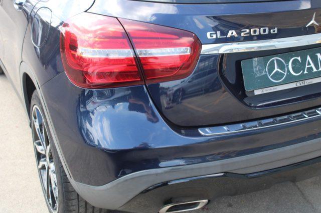 MERCEDES-BENZ GLA 200 d Automatic Sport