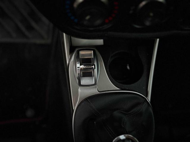 ALFA ROMEO MiTo 1.6 JTDm 16V Distinctive Sport Pack