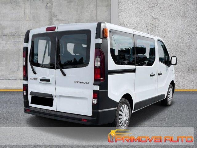 RENAULT Trafic T27 2.0 dCi 120CV L1 H1 Life