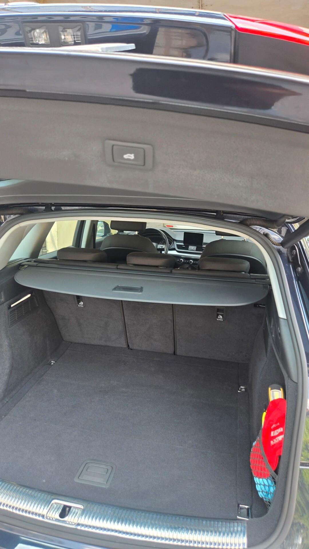 Audi Q5 35 TDI quattro S tronic Business