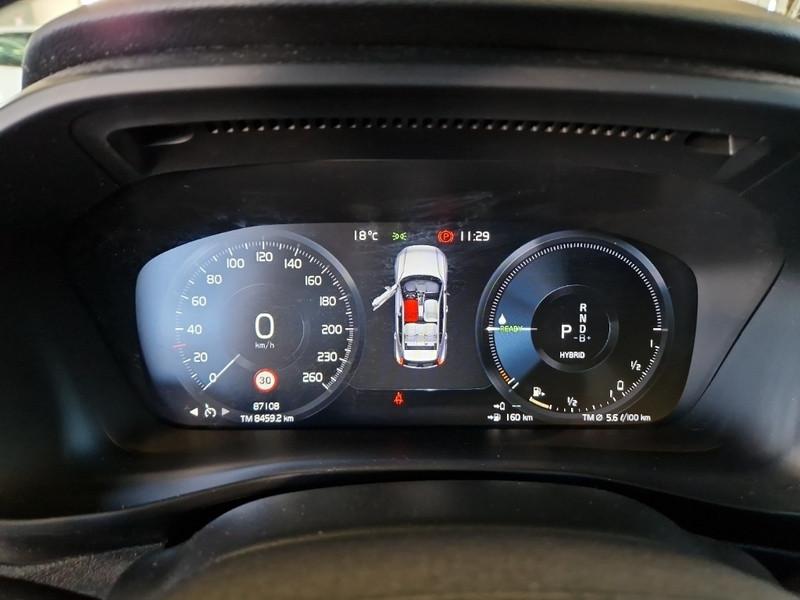 VOLVO XC40 T4 Recharge Plug-in auto Core