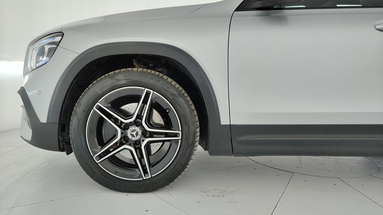 Mercedes-Benz GLB 200 d Premium 4matic auto