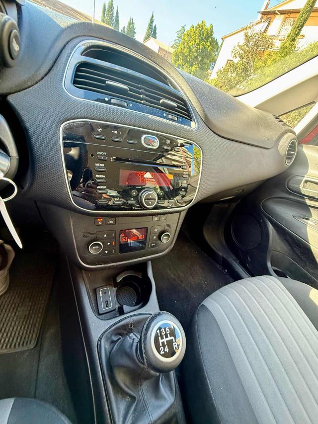 FIAT Punto 1.4 8V 5 porte Natural Power Street