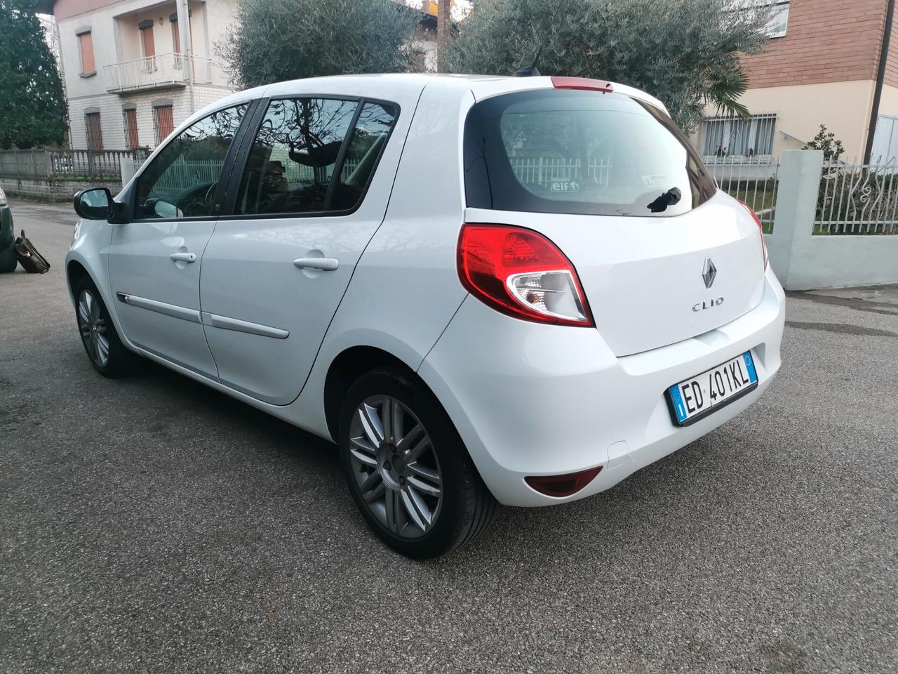 Renault Clio 1.2 16V 5 porte 20th Anniversario