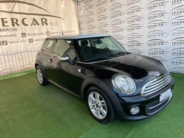Mini Cooper D 1.6 diesel ( PER NEOPATENTATI )