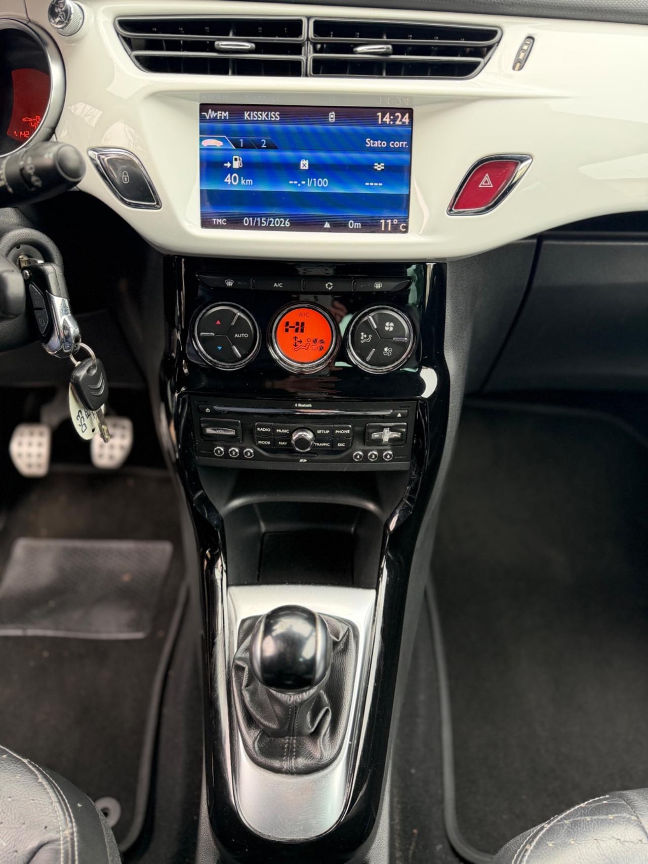 Ds DS3 3 1.6 THP 155 Just Black