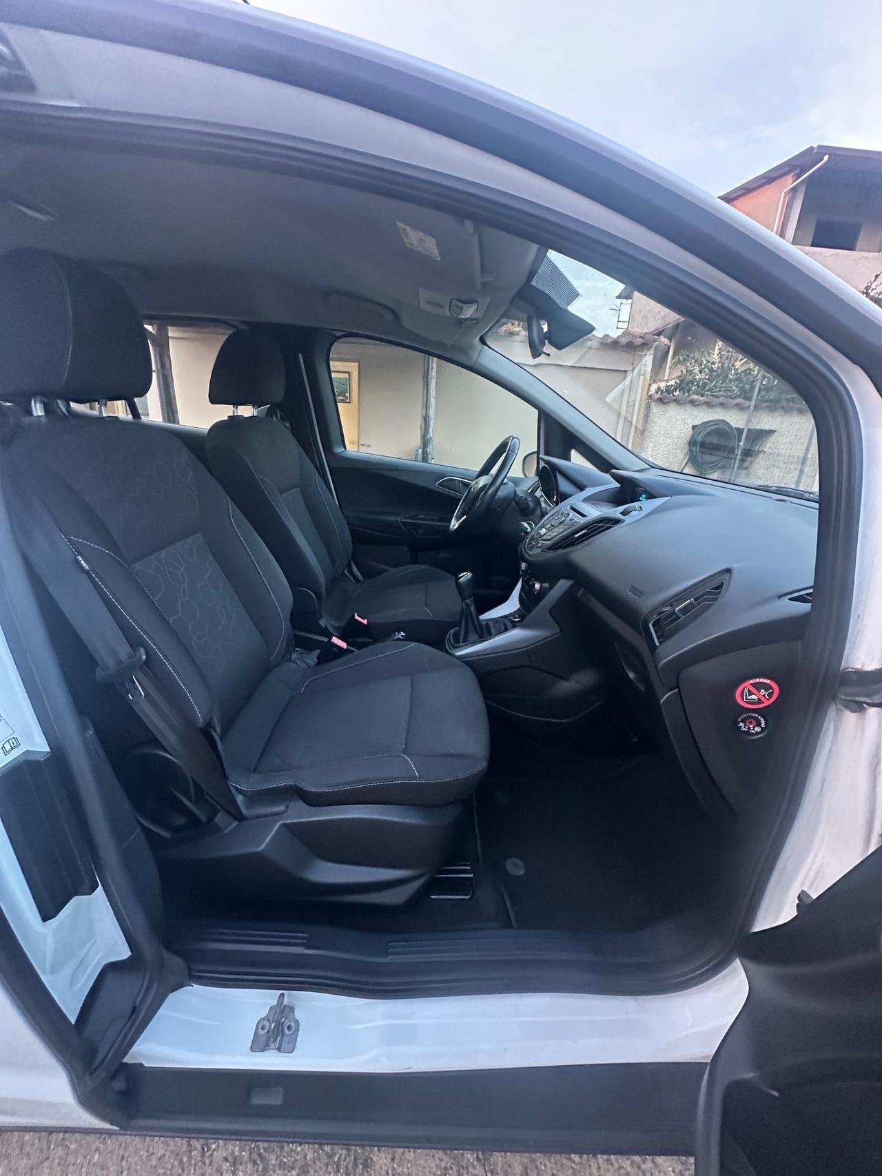 Ford B-Max 1.4 90 CV GPL Titanium