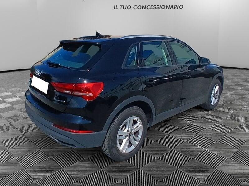Audi Q3 35 TDI quattro S tronic Business