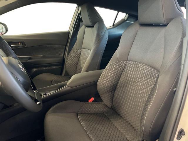 TOYOTA C-HR 1.8 Hybrid E-CVT Active