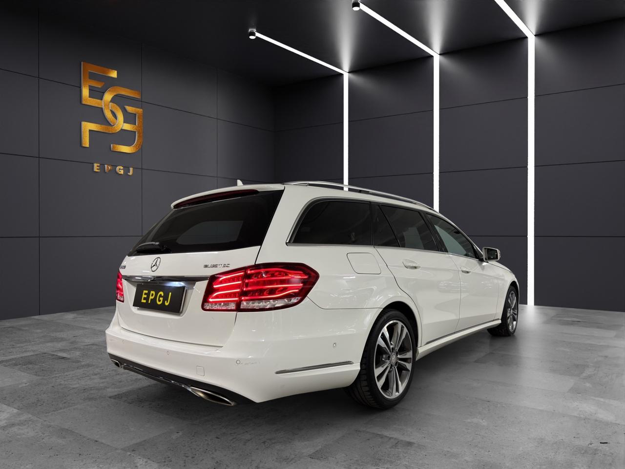 Mercedes-benz E 250 E 250 BlueTEC S.W. 4Matic Automatic Sport
