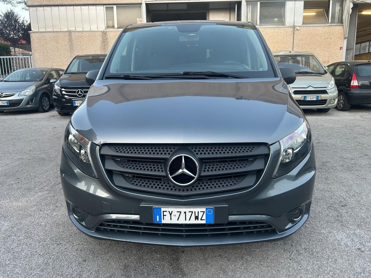 Mercedes-benz Vito 2.2 119 CDI Mixto Automatico