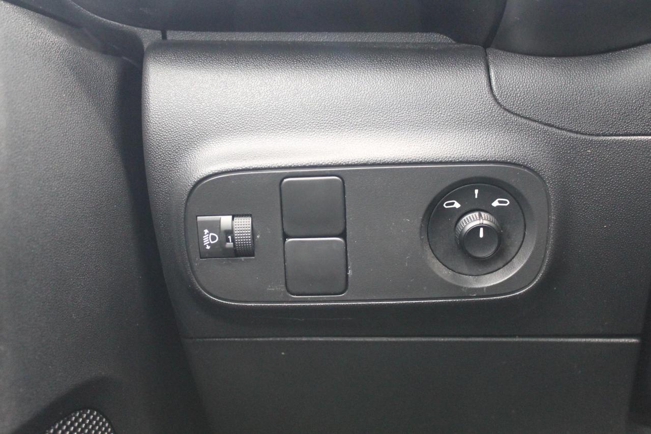 Citroen C3 1.2 puretech SHINE PLUS NAVI 83 Cv.