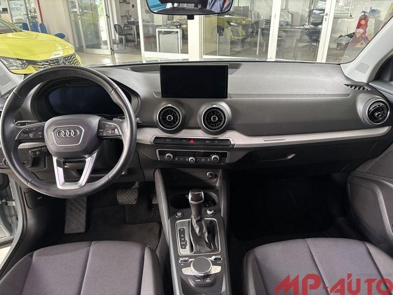 Audi Q2 1.5 35 TFSI IDENTITY BLACK S TRONIC