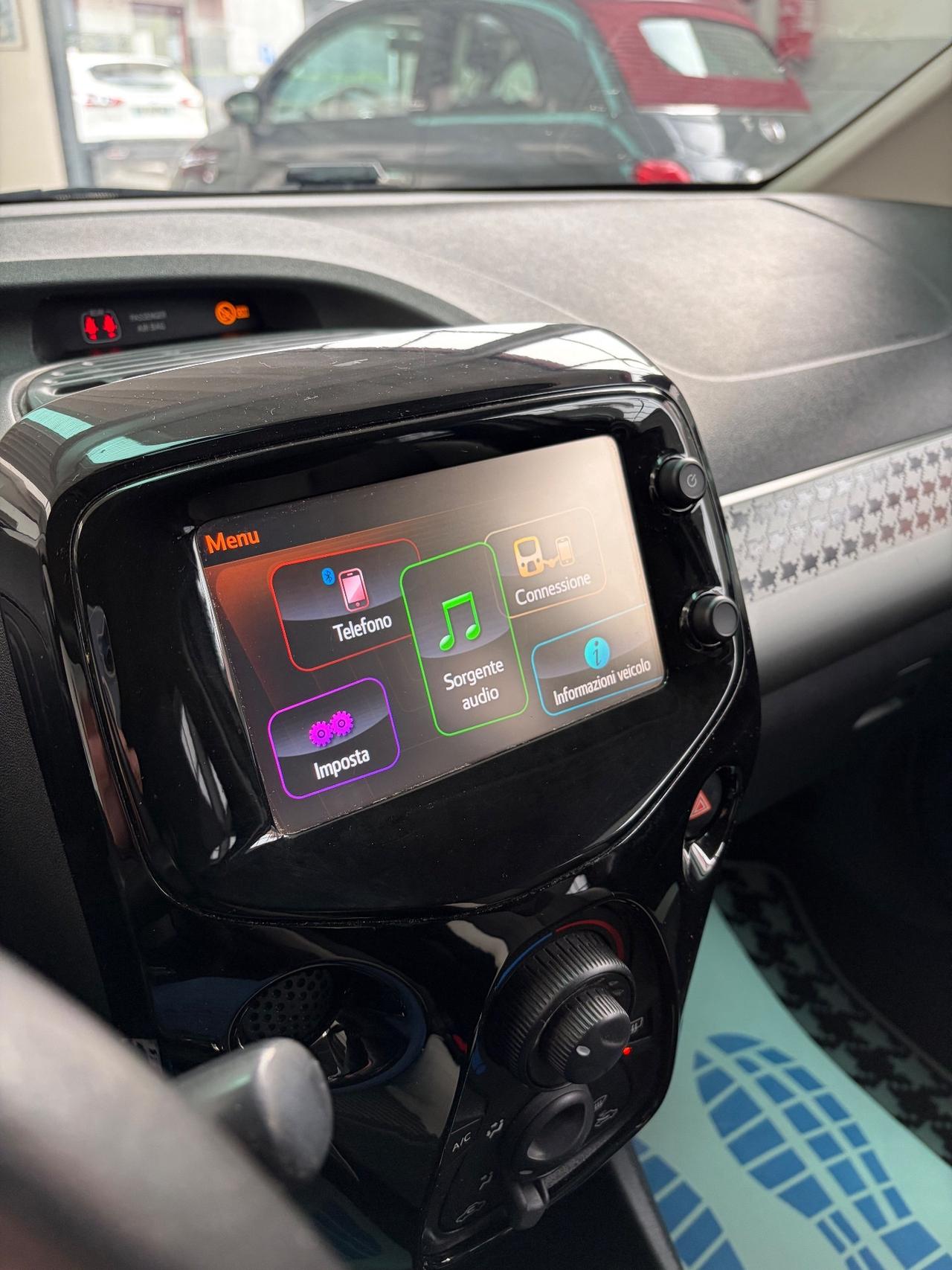 Peugeot 108 1.2 Allure Top!