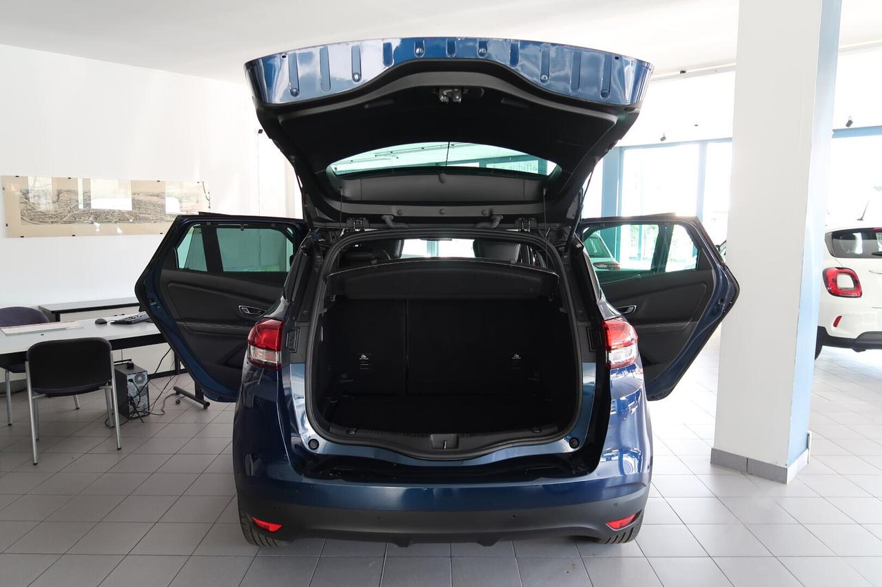 Renault Scenic TCe 140 CV Autom. Black Edition