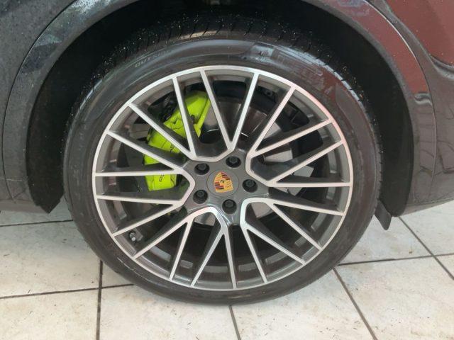 PORSCHE Cayenne Coupé 3.0 V6 E-Hybrid PLATINUM PASM PANO VENTILATI