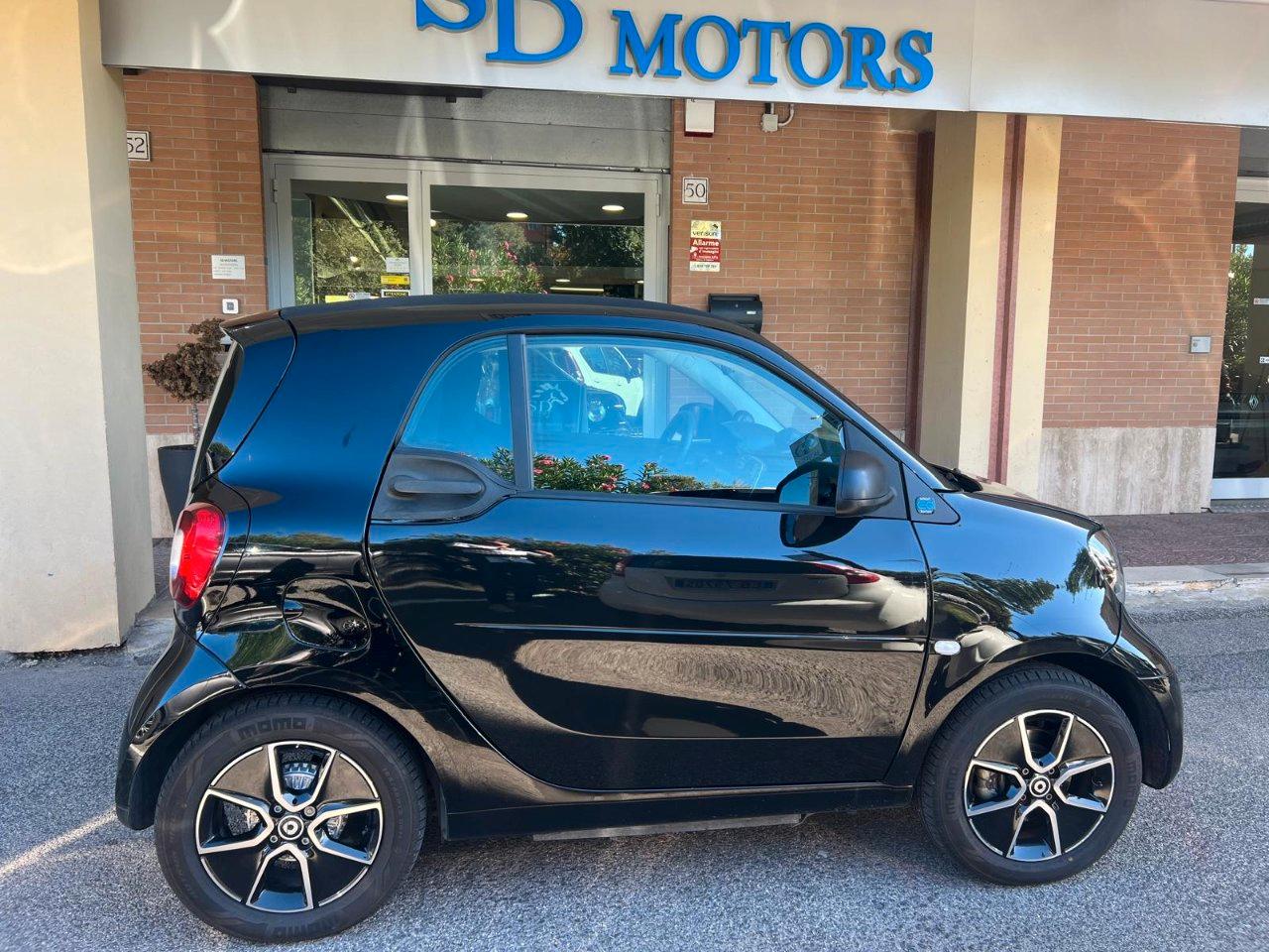 Smart fortwo eq Pure 4,6kW *Promo SD 2026*