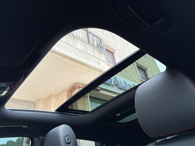 MERCEDES-BENZ GLA 200 d Automatic Premium Amg Pack Night-TETTO