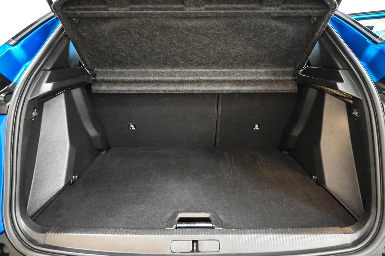 PEUGEOT 2008 2ª serie 2008 PureTech 130 S&S EA...