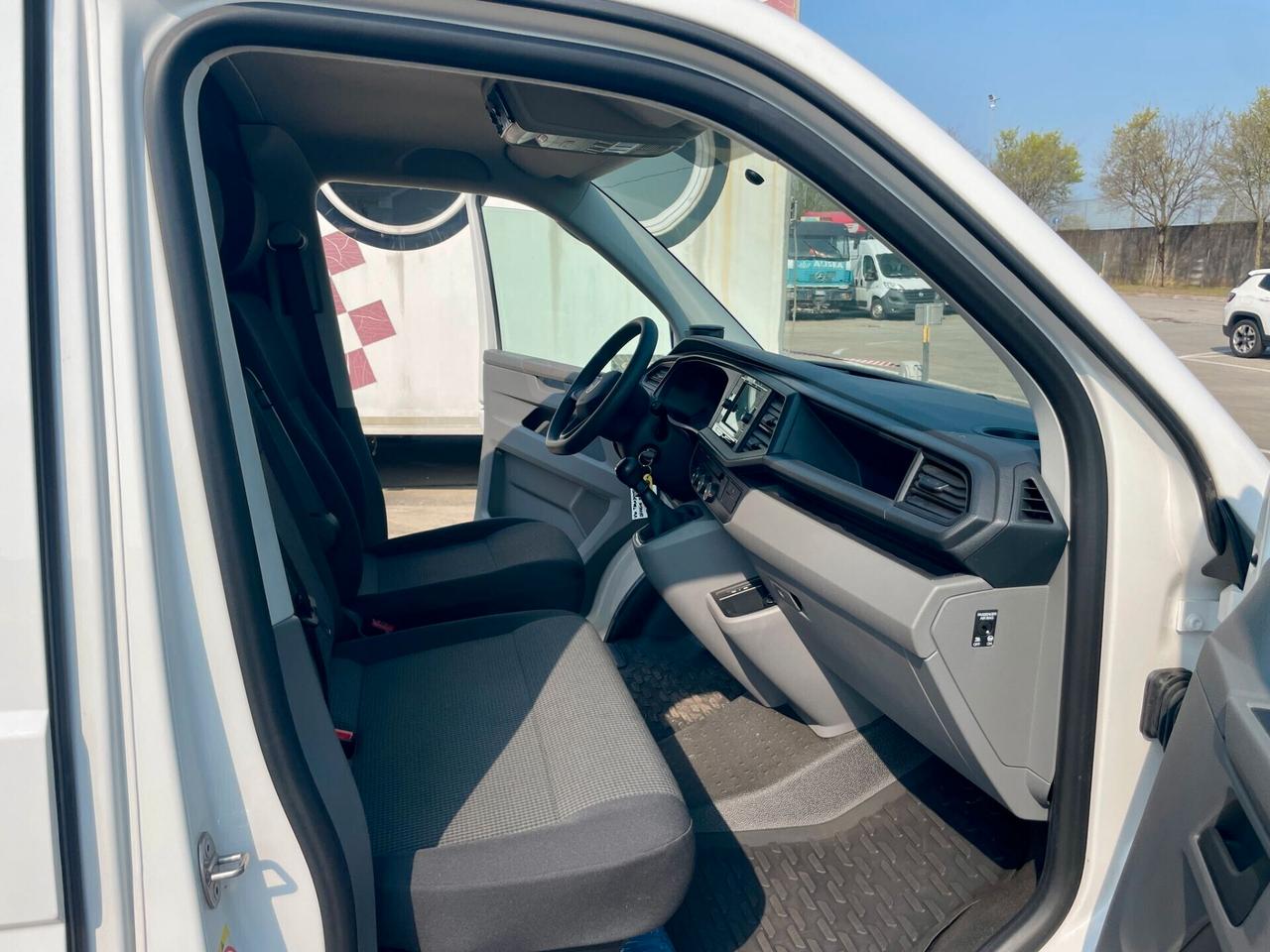 VW TRANSPORTER 2.0 TDI ***OFFICINA MOBILE *** 2021 ** SOLO 1674 KM