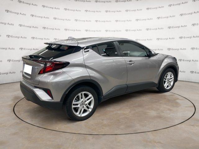 TOYOTA C-HR 1.8 Hybrid E-CVT Business