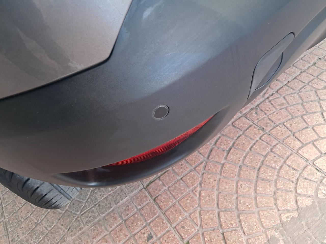 RENAULT CAPTUR 1.5 Diesel-NEOPATENTATI-NAVY-Euro8990