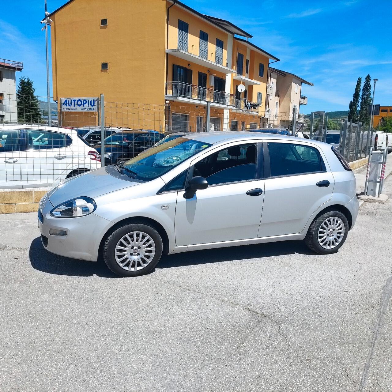 Fiat Punto 1.3 MJT II 75 CV 5 porte Street