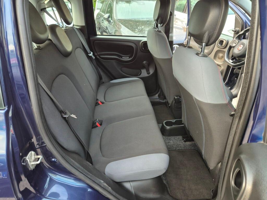 Fiat Panda 1.2 69CV COMANDI AL VOLANTE 5POSTI