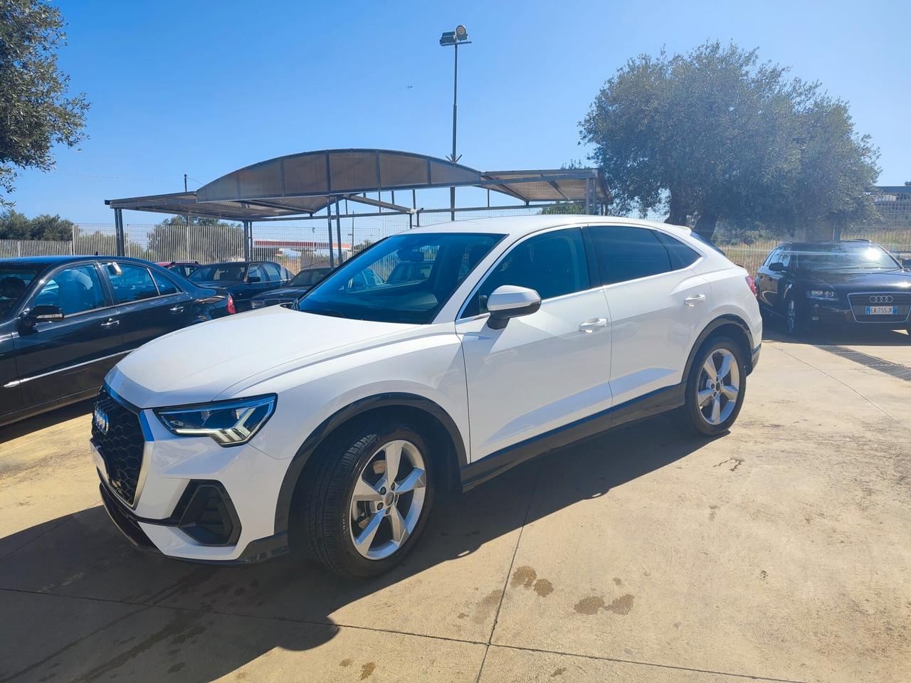 Audi Q3 SPB 35 TDI S tronic Business Plus