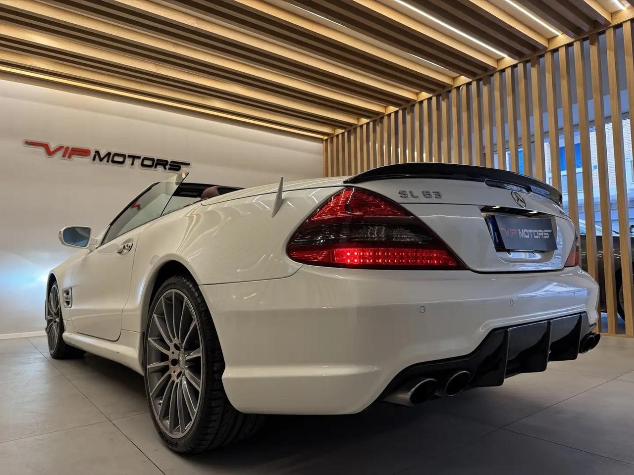 Mercedes-Benz SL 63 AMG SL 63 AMG Ultimo 6300 v8 Performance GARANZIATOTAL