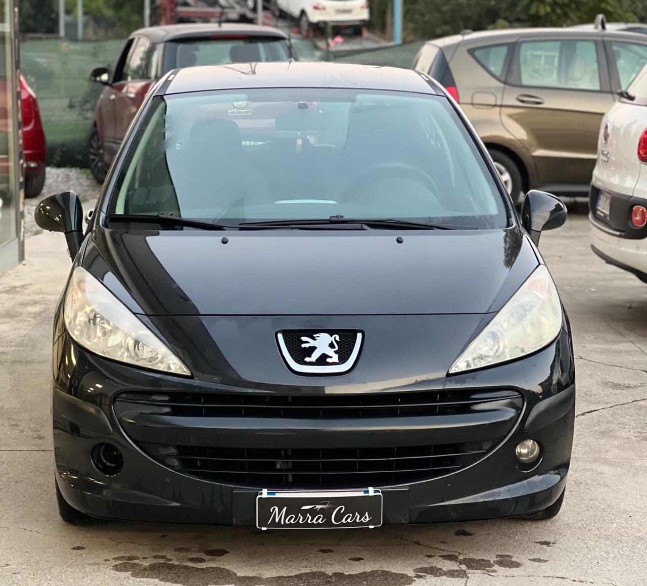 Peugeot 207 1.4 8V 75CV 3p. ONE Line