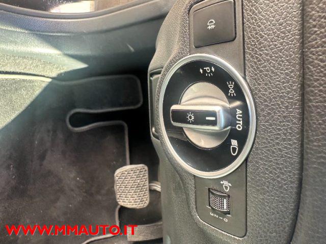 MERCEDES-BENZ CLA 200 d S.W. Automatic Business NAVIG!!!