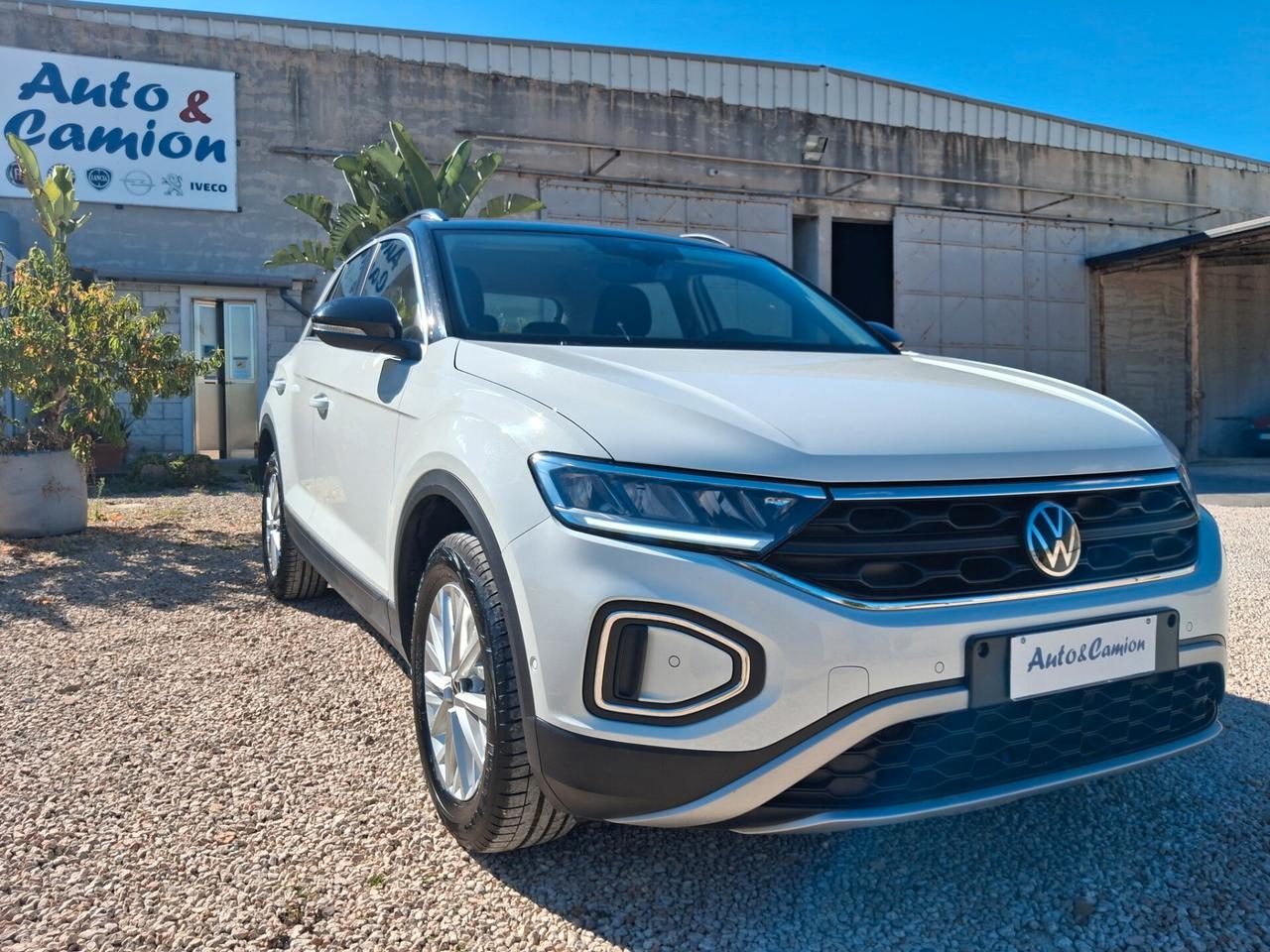 Volkswagen T-Roc 1.0 TSI Life anno 2023