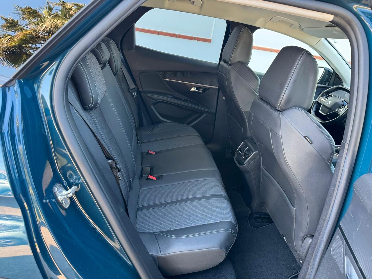 Peugeot 3008 BlueHDi Allure MANUALE