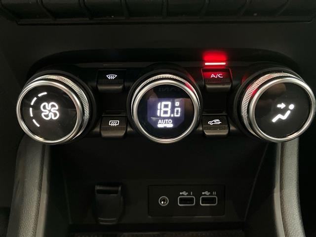 RENAULT Captur 1.6 E-TECH Plug-in Hybrid 160cv Techno Auto