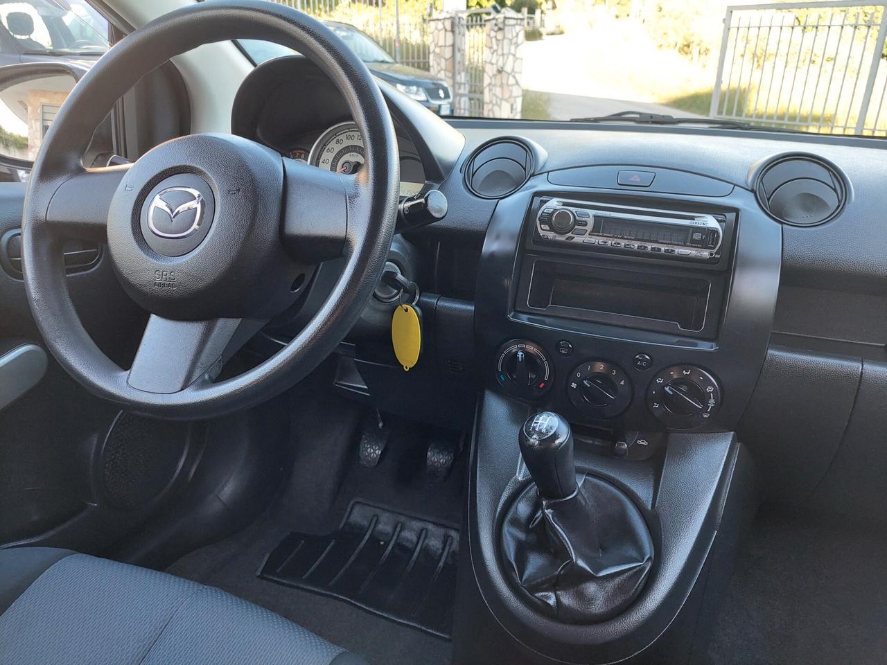 Mazda 2 1.3 16V 75CV 5porte Easy