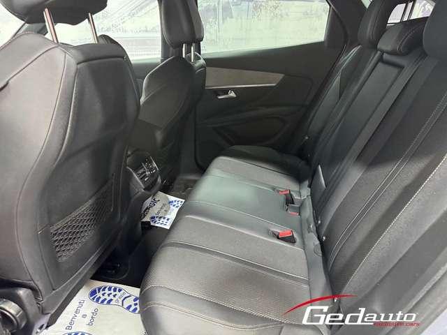 Peugeot 3008 BlueHDi 130 S&S EAT8 GT FULL-LED NAVI