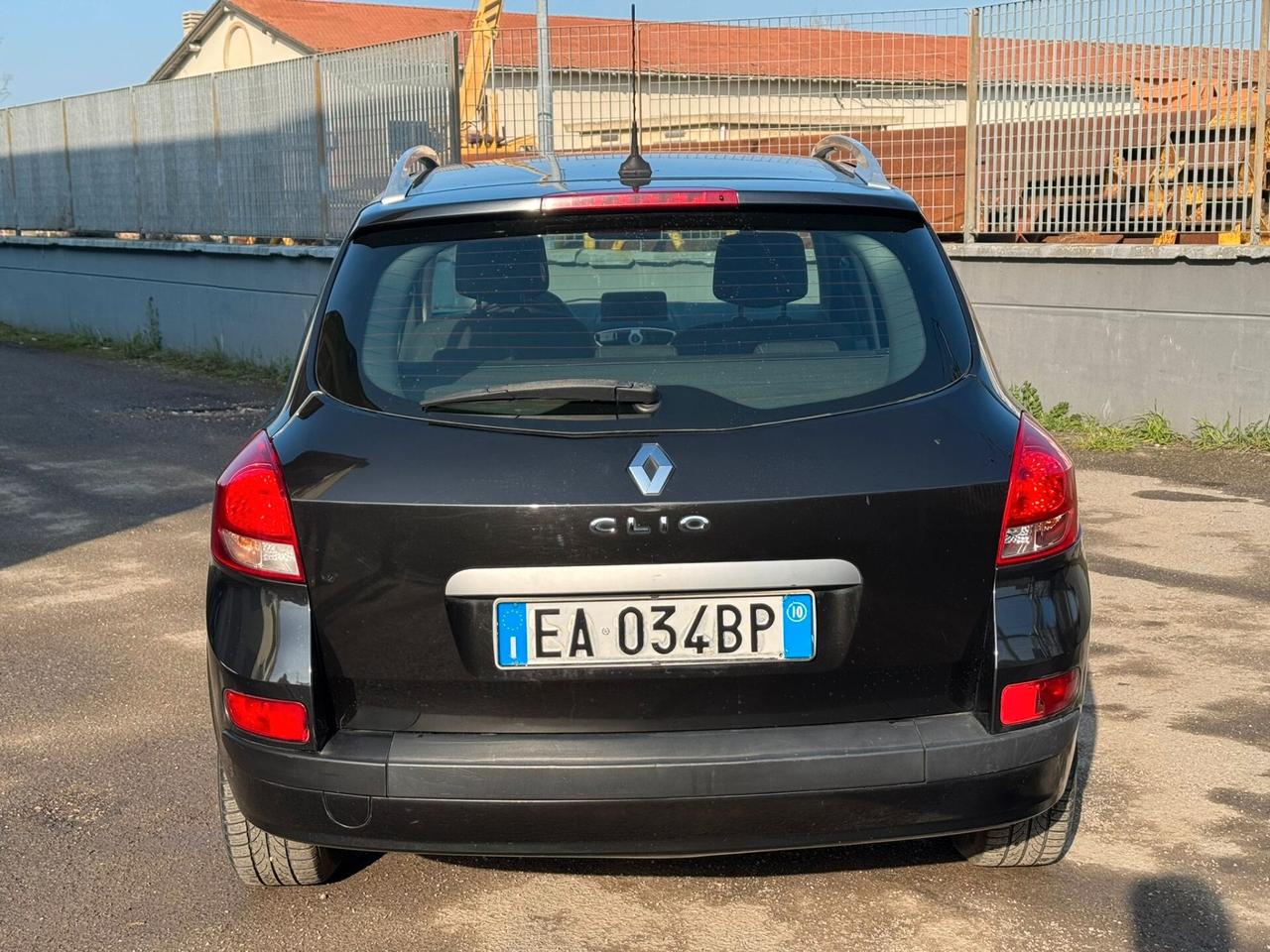 Renault Clio 1.2 16V SporTour Luxe GPL