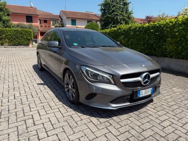 Mercedes-benz CLA 180 d Premium