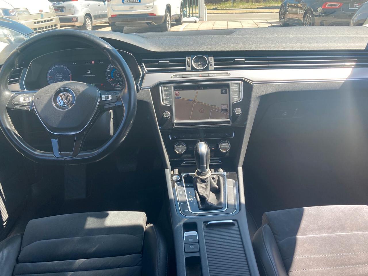 Volkswagen Passat Variant Business 2.0 TDI DSG Highline BlueMot. Tech.