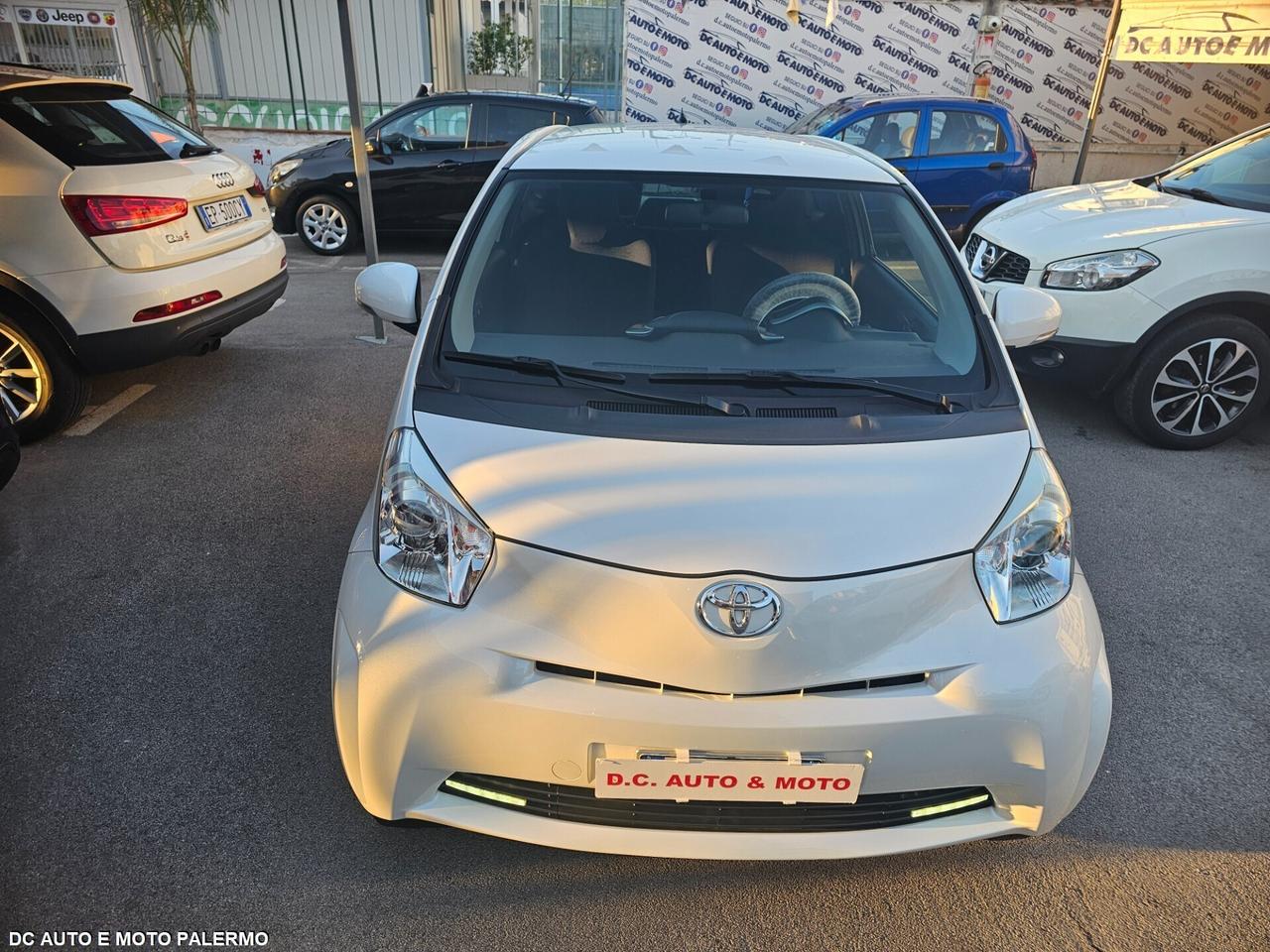 Toyota iQ 1.0 Benzina 68CV.Nuov.a Automatic.a.2010
