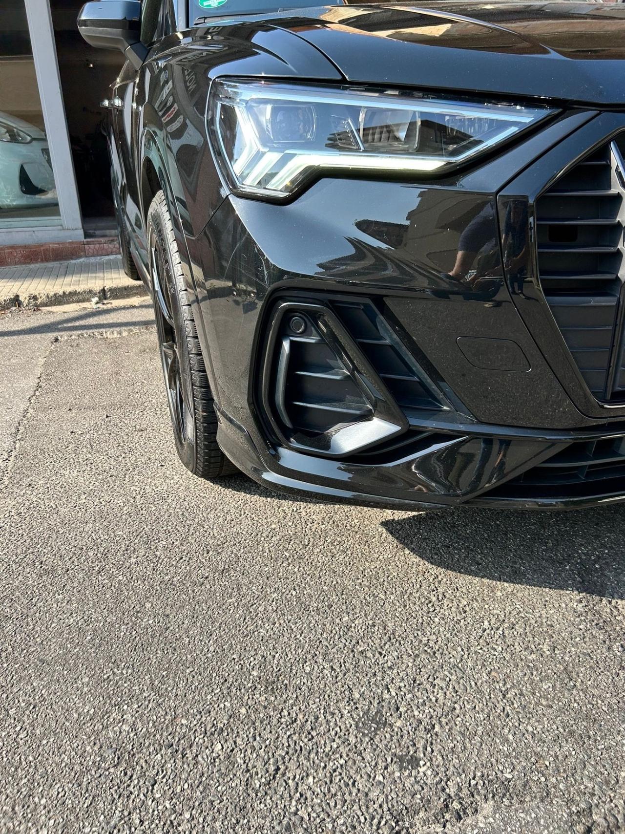 Audi Q3 35 TDI S tronic line edition