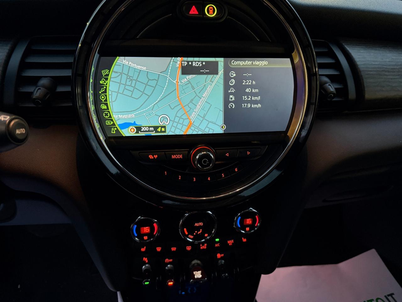 Mini Cooper D 1.5 115cv Auto TETTO Strafull!!!